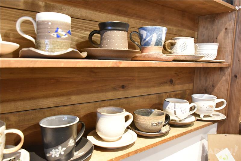 Discovering the Perfect Ceramic Cafe Near Me - A Creative Escape for Art and Coffee Lovers